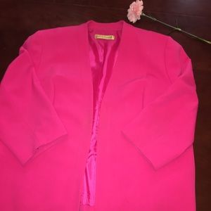 Bright pink Nipon Boutique ljned Blazer
